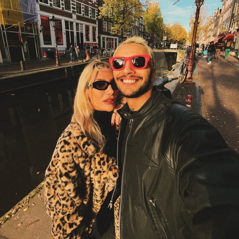 Takibi Bıraktı, Fotoğrafları Sildi: İrem Derici ile Melih Kunukçu Ayrıldı mı? - görsel 1