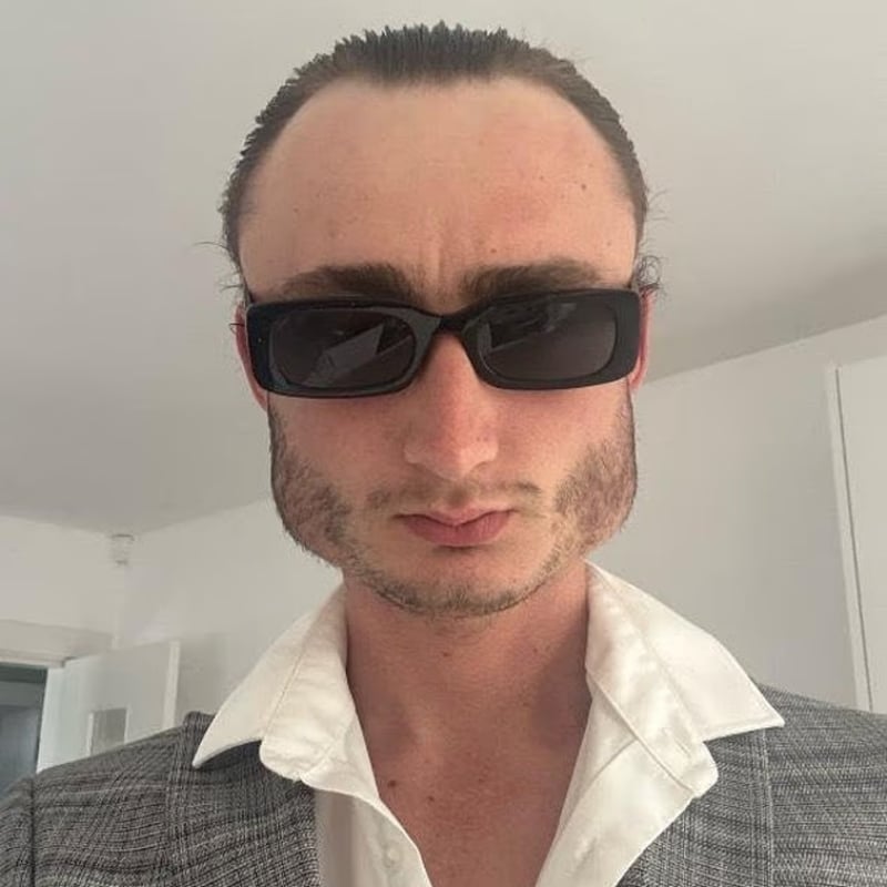 Yıllardır Yaptığı Spor Nedeniyle Yüzü Kareye Döndü - görsel 1