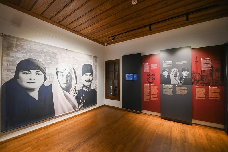 Selanik’teki Atatürk Evi Yeniden Açılıyor: 1000’in Üzerinde Eser Sergilenecek - görsel 4
