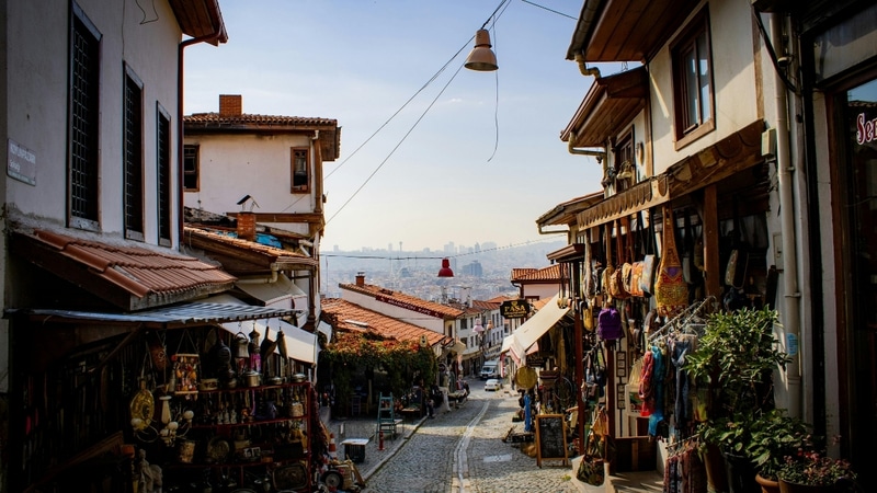 İtalyanlar Spagettiyi Neden Asla Kırmaz? - görsel 1