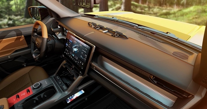 Elektrikli Jeep Recon Tanıtıldı: 650 Beygir Güç, 530 Km Menzil ve Efsanevi Off-Road Kimliği - görsel 4