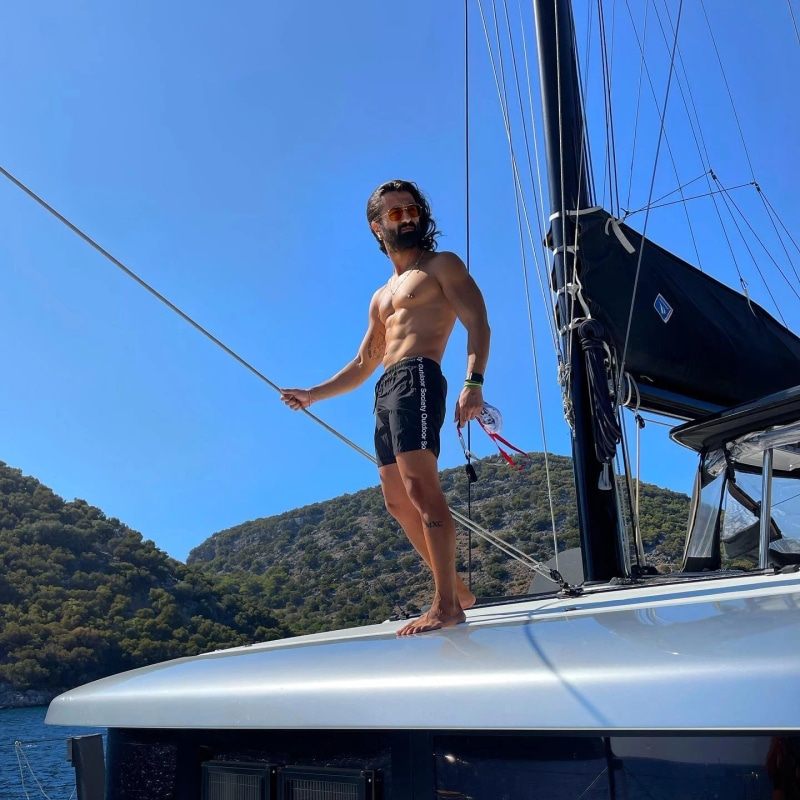 Göcek’e Yerleşen Koray Avcı Pazarda Karpuz Satıyor - görsel 1