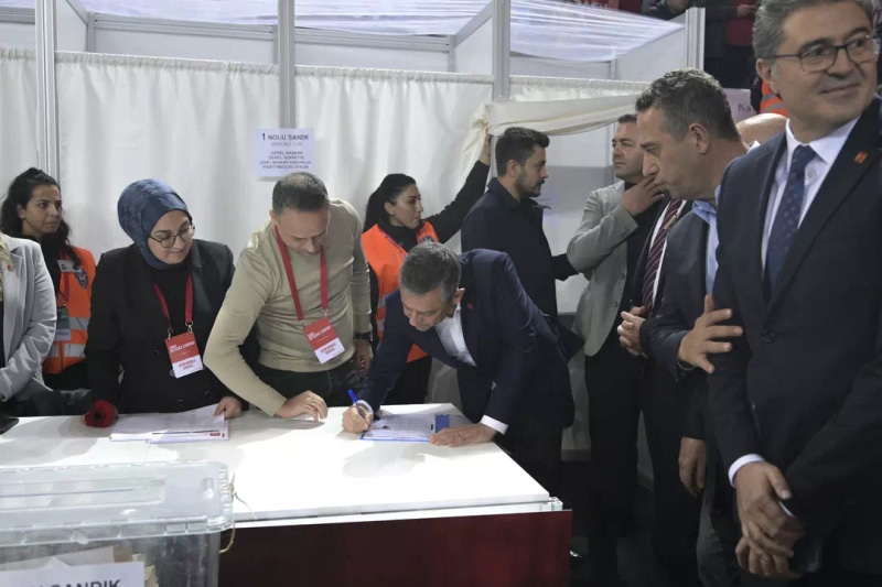 CHP’de PM ve YDK Sonuçları Açıklandı: Özgür Özel’in Listesi Tamamıyla Onaylandı - görsel 1