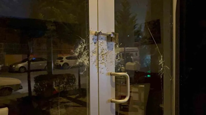 Kayseri’de Çiğ Köfte Dükkanına Pompalı Baskın: Gece Yarısı Kurşunlayıp Kaçtılar - görsel 2