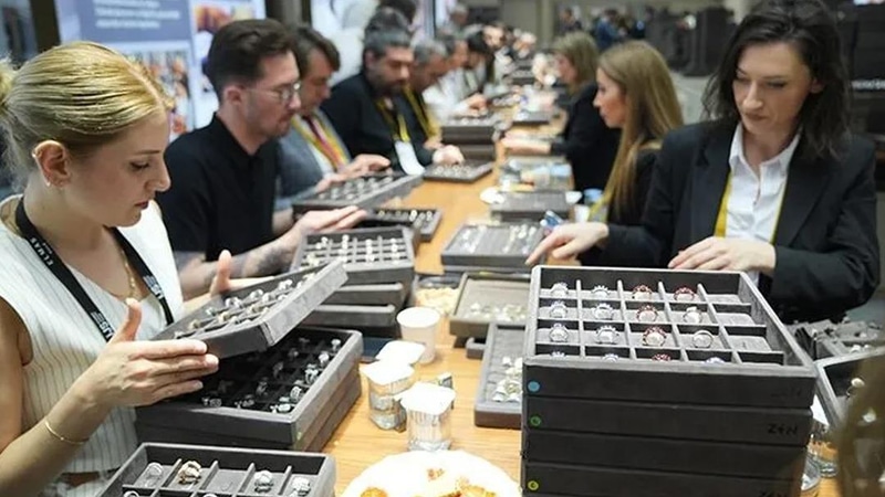 Türkiye Kongre ve Fuar Turizminde Küresel Çekim Merkezi Oluyor - görsel 1