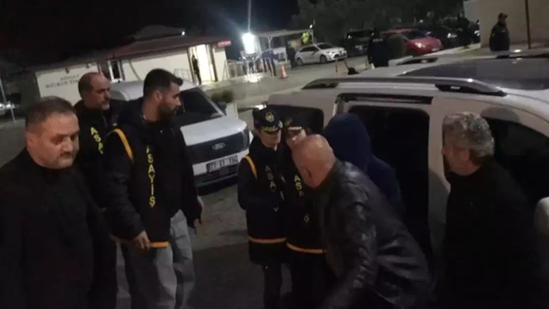 Güllü'nün Kızı Tuğyan Ülkem Gülter, Annelerini Öldürme Suçlamasıyla Tutuklandı - görsel 1