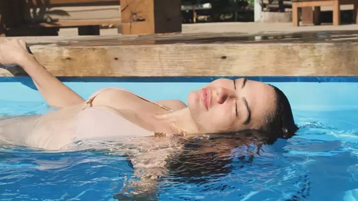 Eşref Rüya’nın Nisan’ı Demet Özdemir’e Anlamlı Ödül: “Yılın İlham Veren Kadın Oyuncusu” - görsel 2