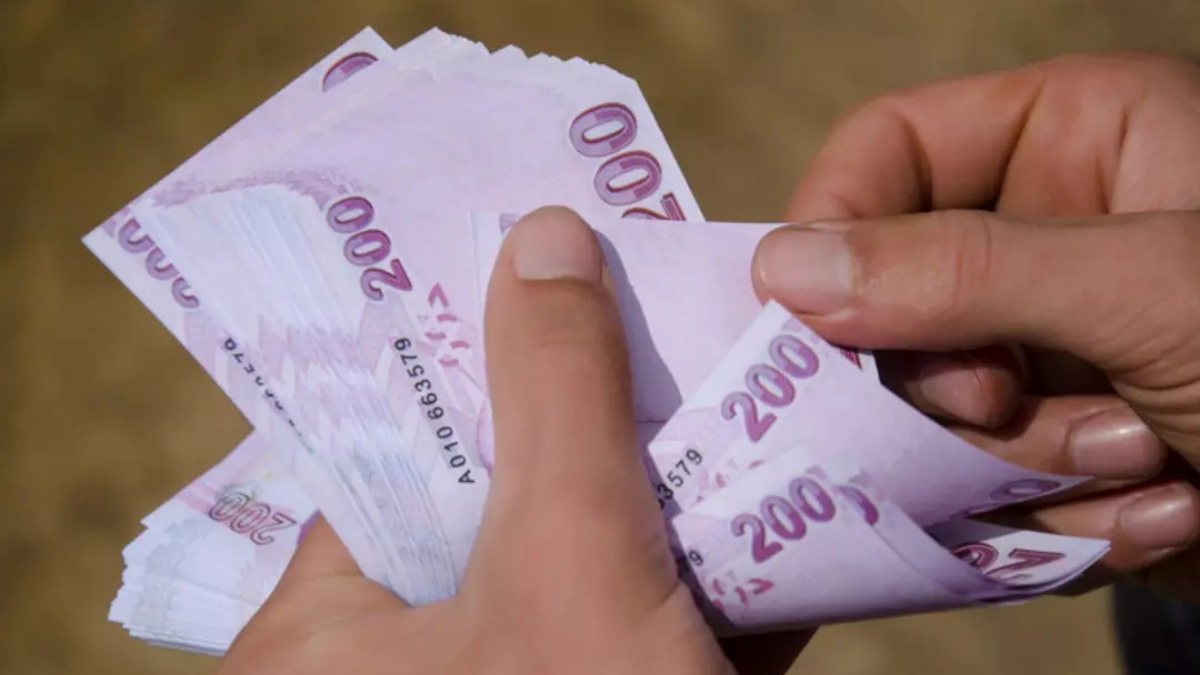 Asgari Ücret Zammı İçin İslam Memiş'ten Net Tahmin: 27 Bin TL Sınırı Aşılamayacak - görsel 1