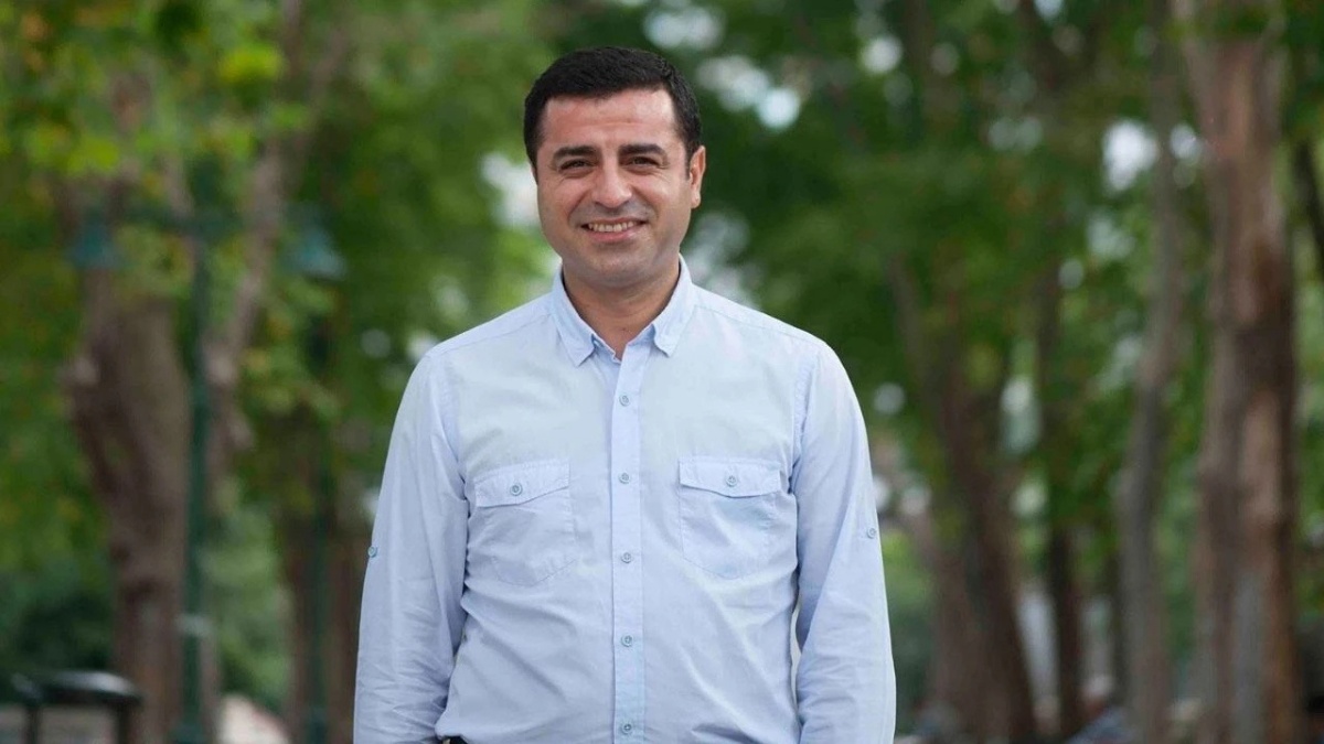 Son Dakika: Tahliyesi Beklenen Selahattin Demirtaş'a Hapis İstemi - görsel 1