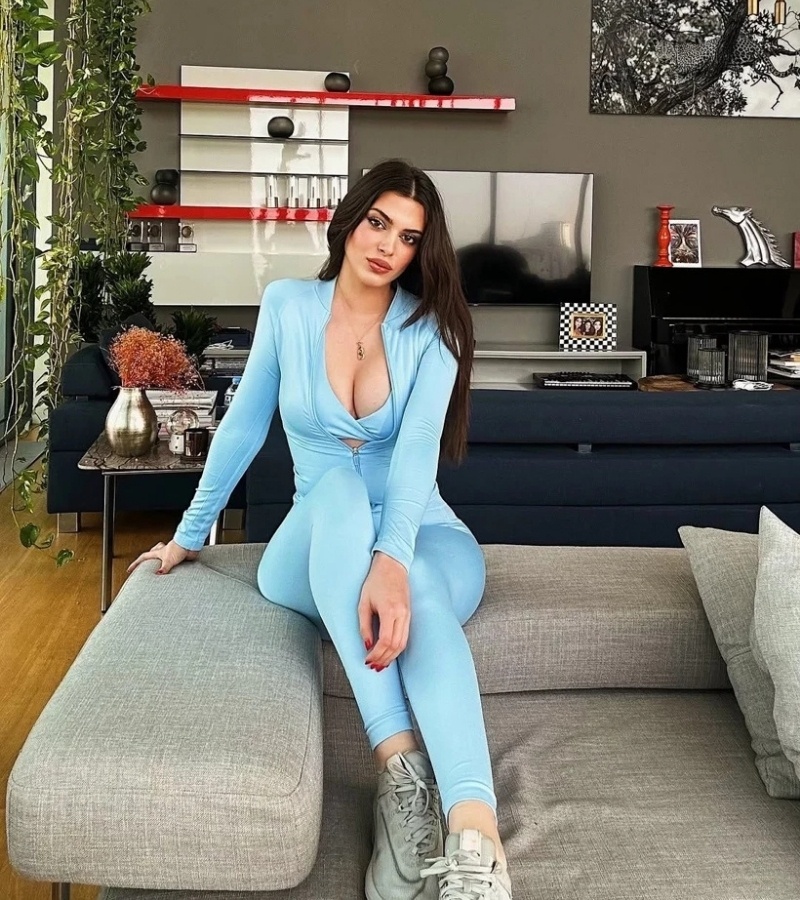 Derin Talu'nun Arkadaşlık Kriteri Tepki Çekti - görsel 1