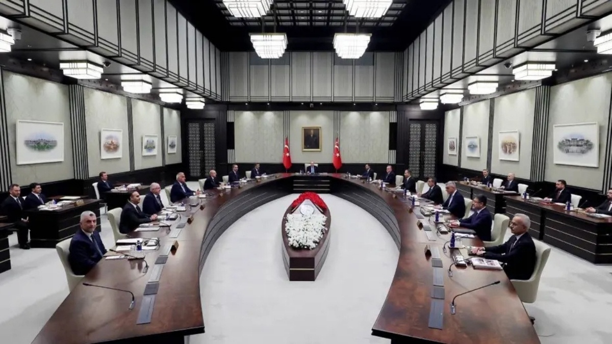 Kabine Toplantısı Sona Erdi: Cumhurbaşkanı Erdoğan’dan Ekonomi ve Güvenlik Mesajları - görsel 1