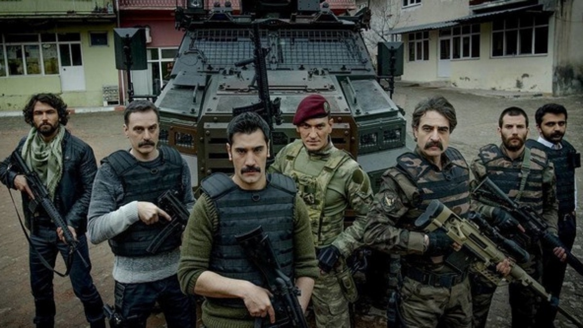 Taşacak Bu Deniz’in Şerif’i Kim? Aytek Şayan’ın Hayatı ve Kariyeri Merak Ediliyor - görsel 1