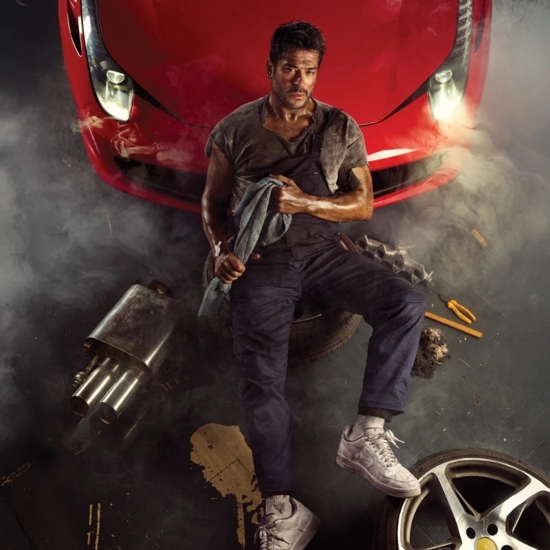 Burak Özçivit Rusya’da “Kral” Seçildi: Etkinlikten 20 Milyon TL Aldığı İddia Edildi - görsel 2