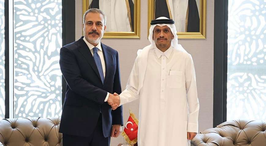 Dışişleri Bakanı Fidan'dan Katar Ziyareti: Gazze Ateşkesi ve Yeni İş Birliği Adımları
